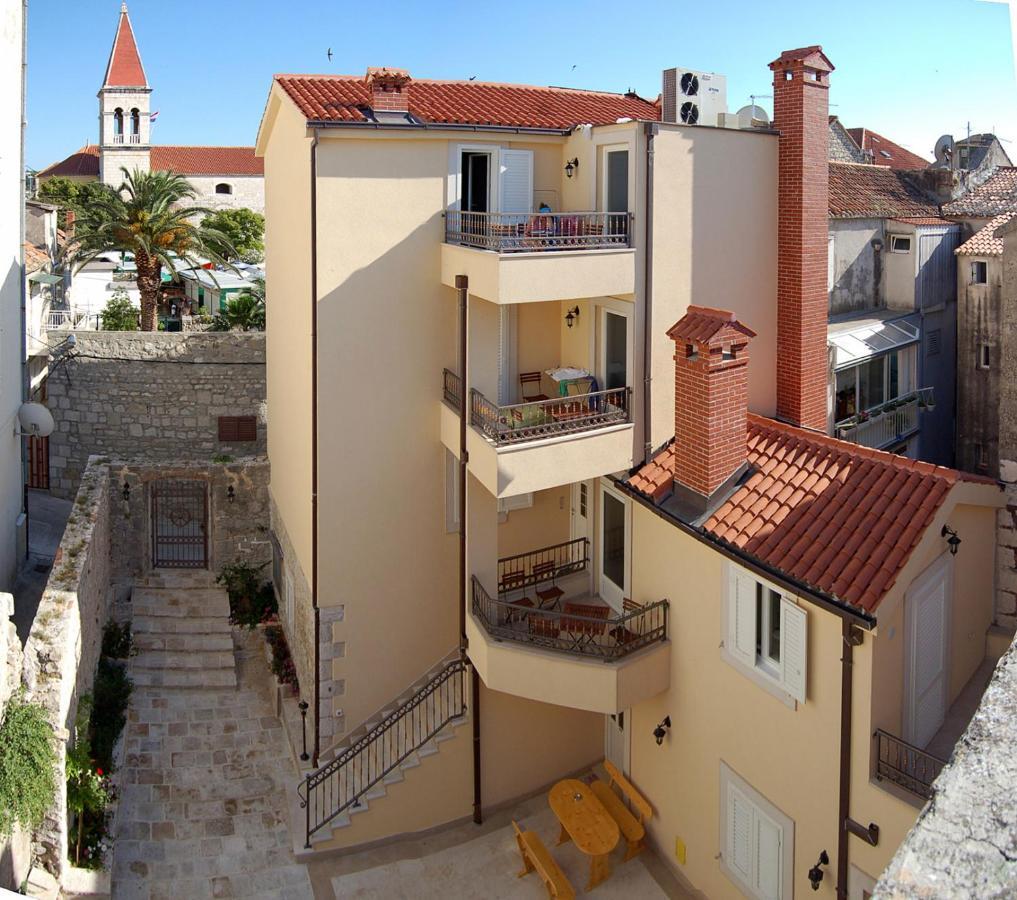 Old Town Studio Apartments ماكارسكا المظهر الخارجي الصورة