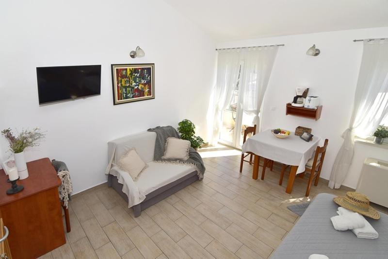 Old Town Studio Apartments ماكارسكا المظهر الخارجي الصورة