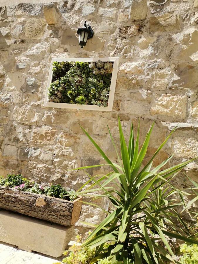Old Town Studio Apartments ماكارسكا المظهر الخارجي الصورة